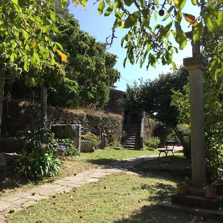 Extensive Estate 10 Minutes From Bayona And Beaches Nyaraló *