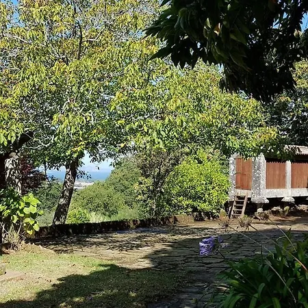 Nyaraló Extensive Estate 10 Minutes From Bayona And Beaches Sabaris