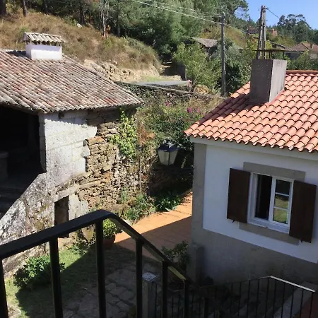 Extensive Estate 10 Minutes From Bayona And Beaches *