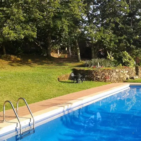 Extensive Estate 10 Minutes From Bayona And Beaches