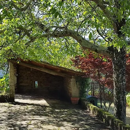 Nyaraló Extensive Estate 10 Minutes From Bayona And Beaches Sabaris